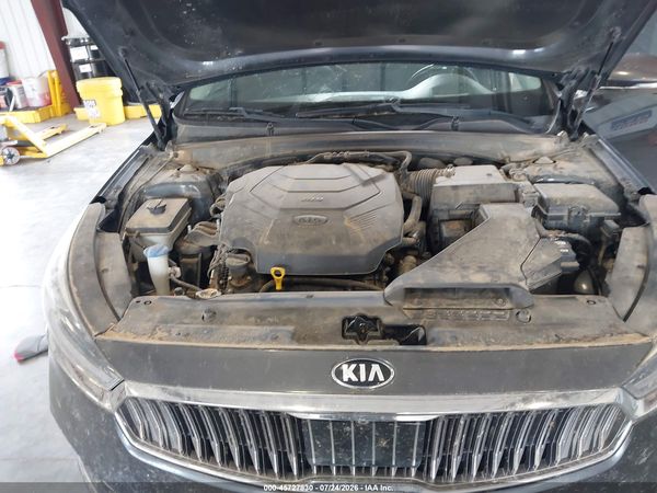 2017 KIA CADENZA LIMITED