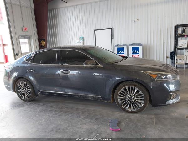 2017 KIA CADENZA LIMITED