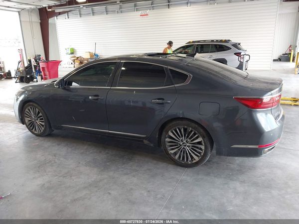 2017 KIA CADENZA