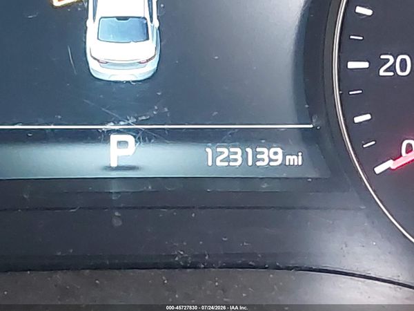 2017 KIA CADENZA LIMITED