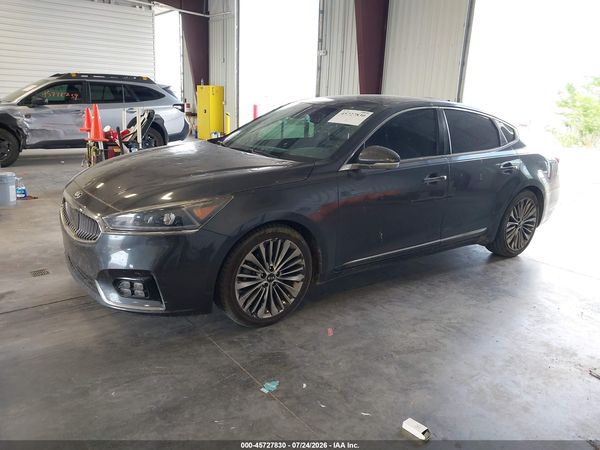 2017 KIA CADENZA LIMITED