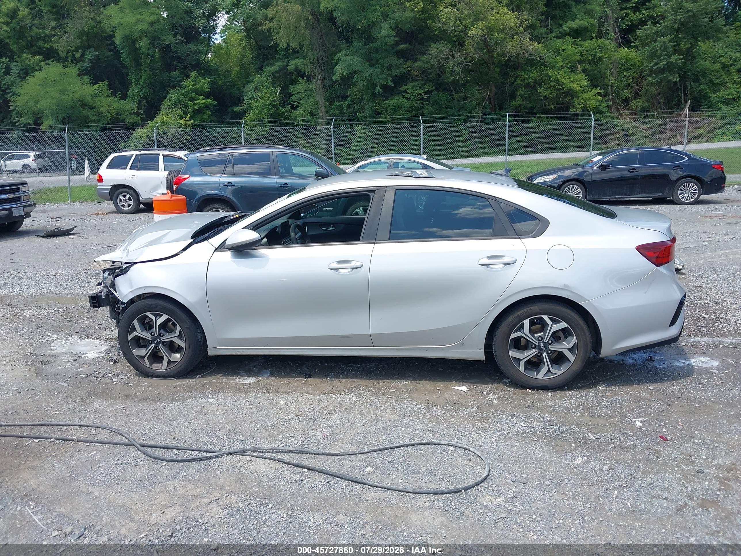 2019 KIA FORTE LXS