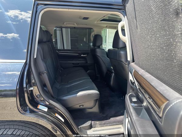 2018 LEXUS LX 570 TWO-ROW