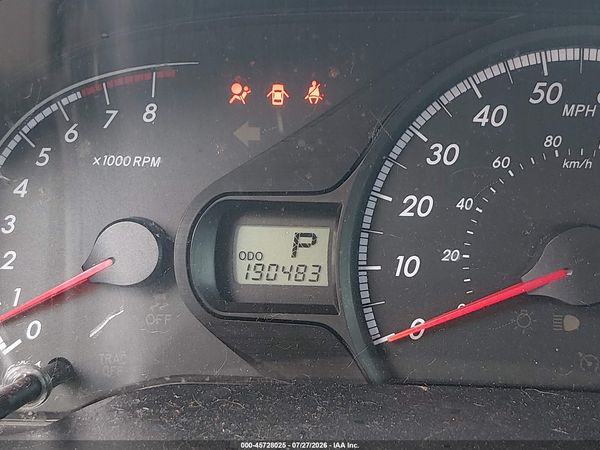2014 TOYOTA SIENNA LE V6 8 PASSENGER
