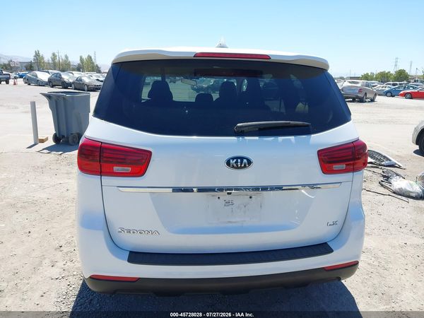 2020 KIA SEDONA LX