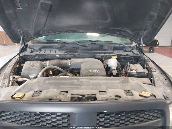 2018 RAM 1500 TRADESMAN  4X2 8' BOX