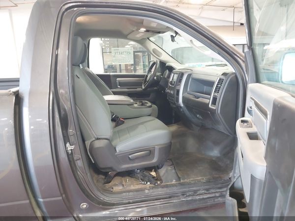 2018 RAM 1500 TRADESMAN  4X2 8' BOX