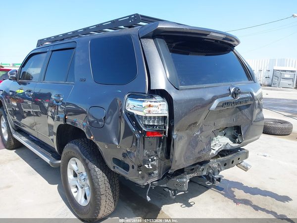 2022 TOYOTA 4RUNNER SR5 PREMIUM