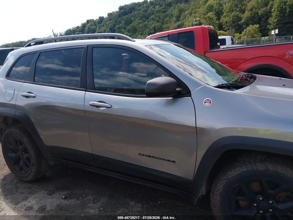 2017 JEEP CHEROKEE TRAILHAWK