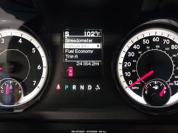 2018 RAM 1500 TRADESMAN  4X2 8' BOX
