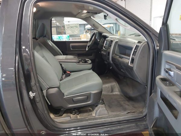 2018 RAM 1500 TRADESMAN  4X2 8' BOX