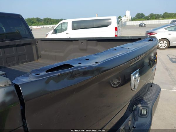2016 RAM 2500 TRADESMAN — I72