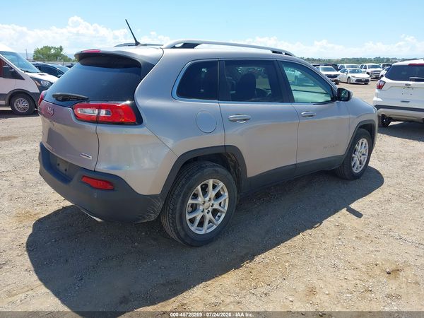 2018 JEEP CHEROKEE LATITUDE 4X4