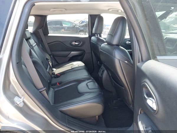 2019 JEEP CHEROKEE LATITUDE PLUS FWD