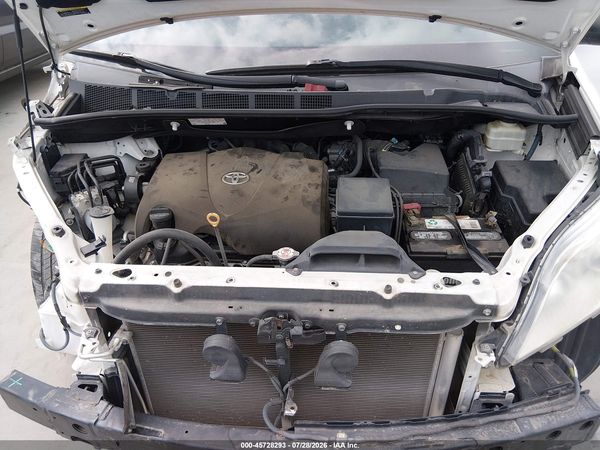 2017 TOYOTA SIENNA L 7 PASSENGER
