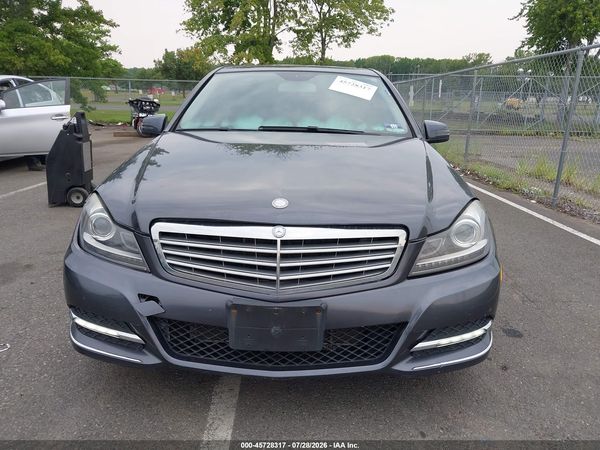 2014 MERCEDES-BENZ C 300 LUXURY 4MATIC