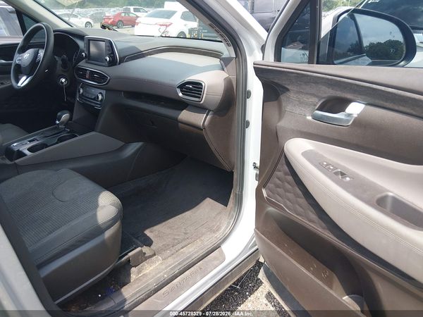 2019 HYUNDAI SANTA FE SE