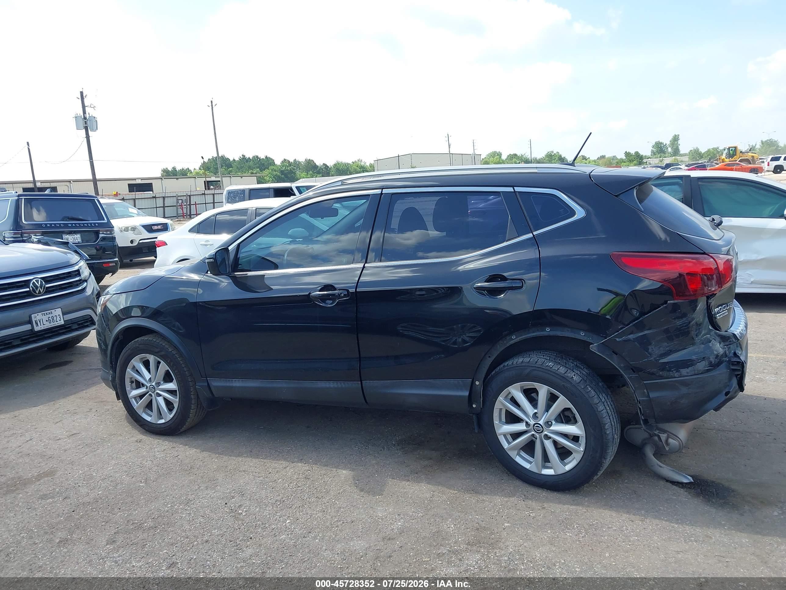 2019 NISSAN ROGUE SPORT SV