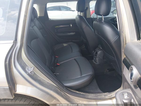 2016 MINI CLUBMAN COOPER