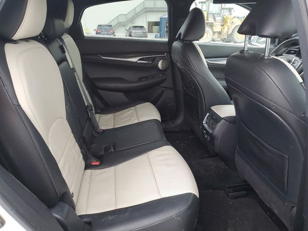 2022 INFINITI QX55 Essential