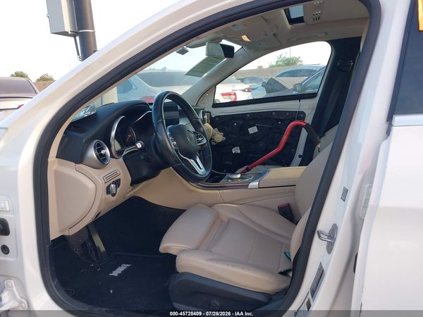 2019 MERCEDES-BENZ C 300 C300