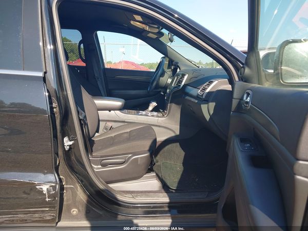 2018 JEEP GRAND CHEROKEE LAREDO E 4X2