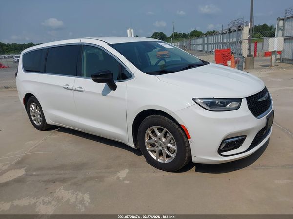 2024 CHRYSLER PACIFICA TOURING L — I1