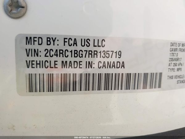 2024 CHRYSLER PACIFICA TOURING L — I9