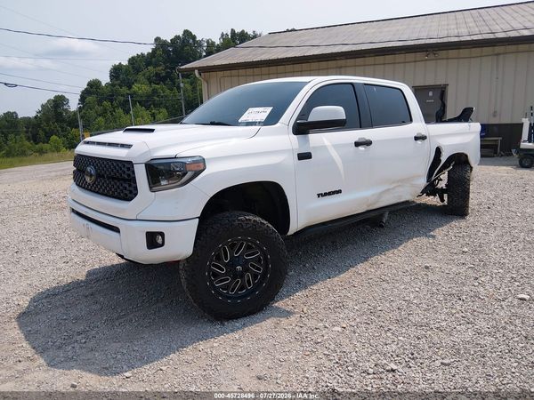 2020 TOYOTA TUNDRA SR5