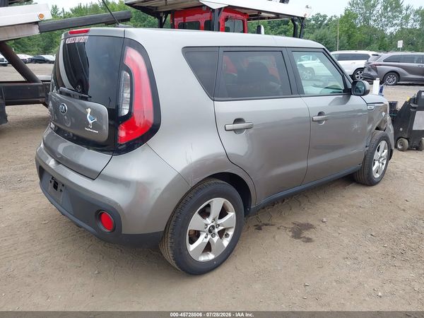 2018 KIA SOUL Base