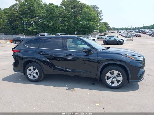 2022 TOYOTA HIGHLANDER L