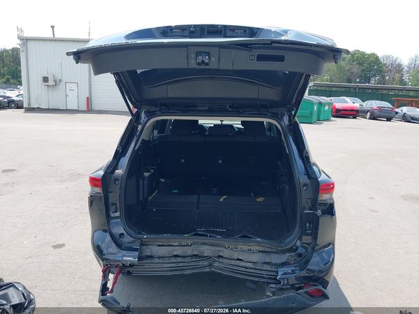 2022 TOYOTA HIGHLANDER L