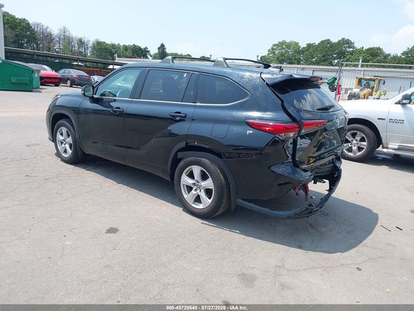 2022 TOYOTA HIGHLANDER L
