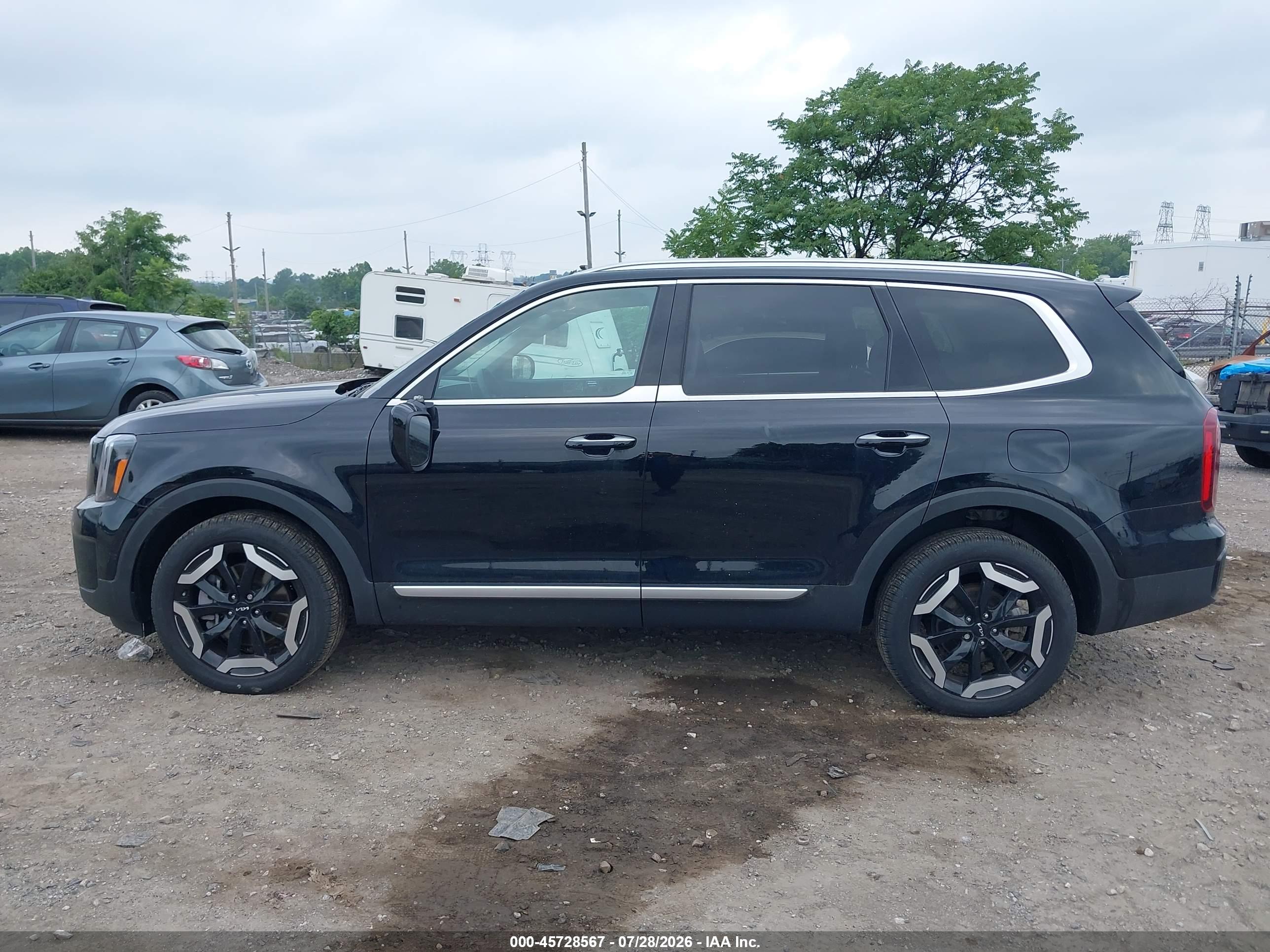 2025 KIA TELLURIDE S