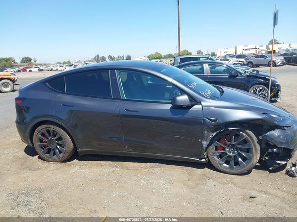 2024 TESLA MODEL Y