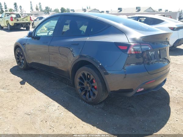 2024 TESLA MODEL Y