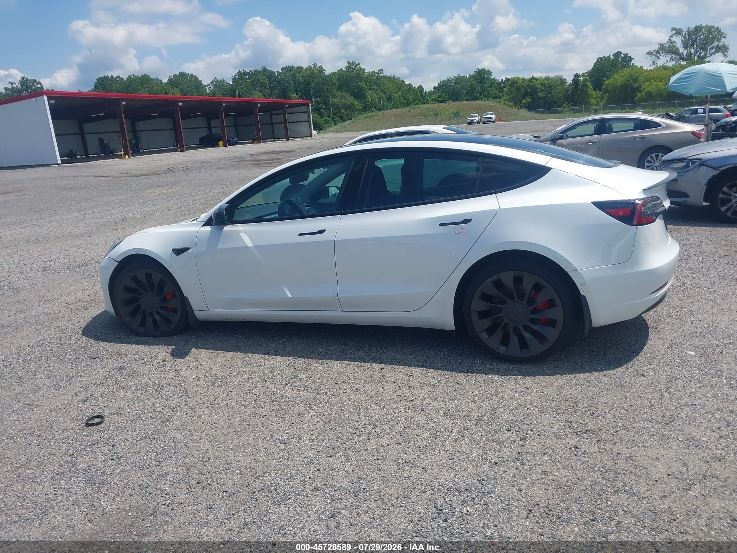 2021 TESLA MODEL 3