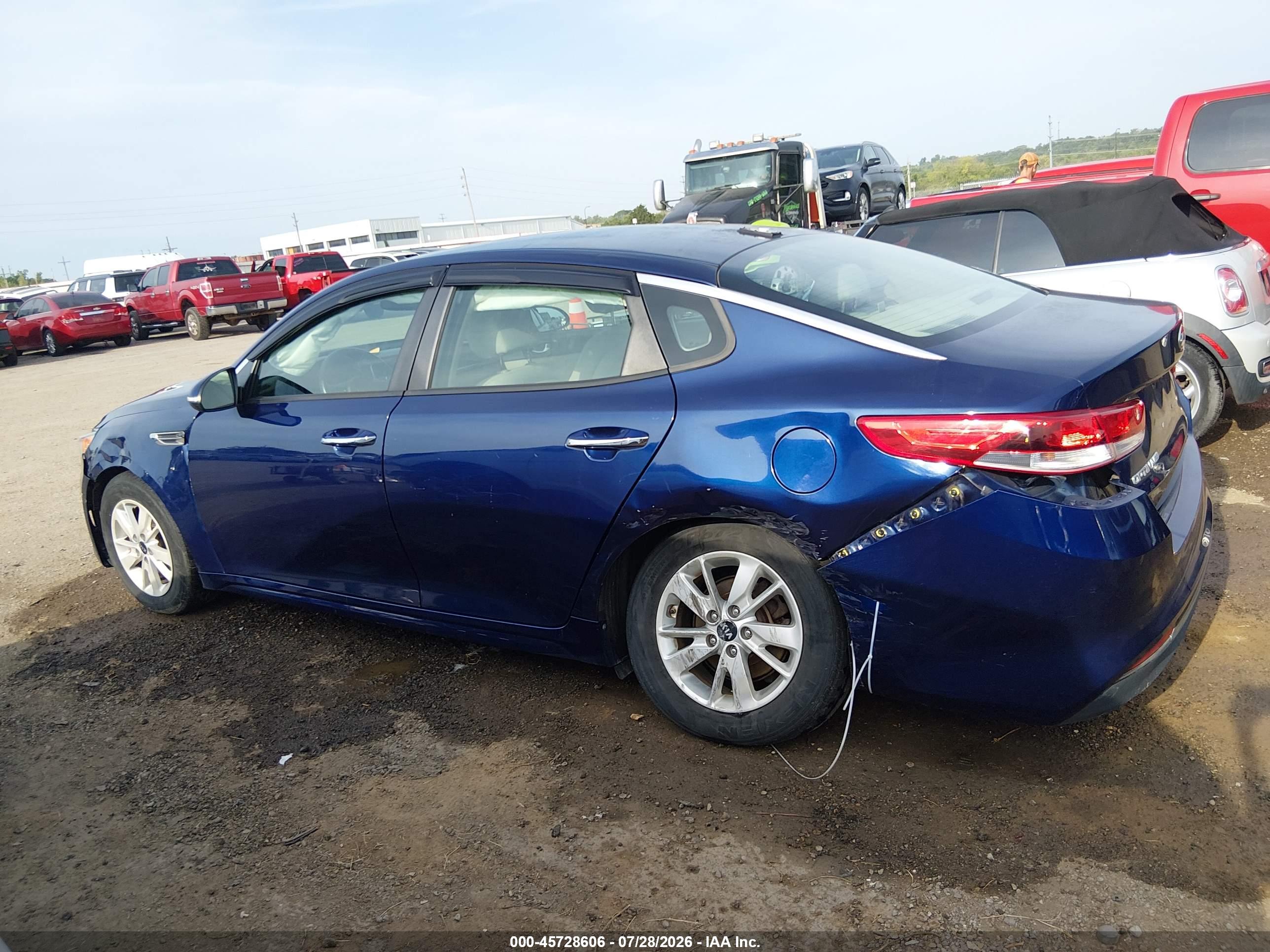 2016 KIA OPTIMA LX