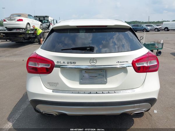 2015 MERCEDES-BENZ GLA 250 4MATIC