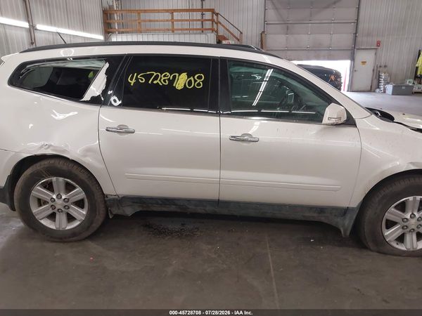2014 CHEVROLET TRAVERSE 2LT — I116