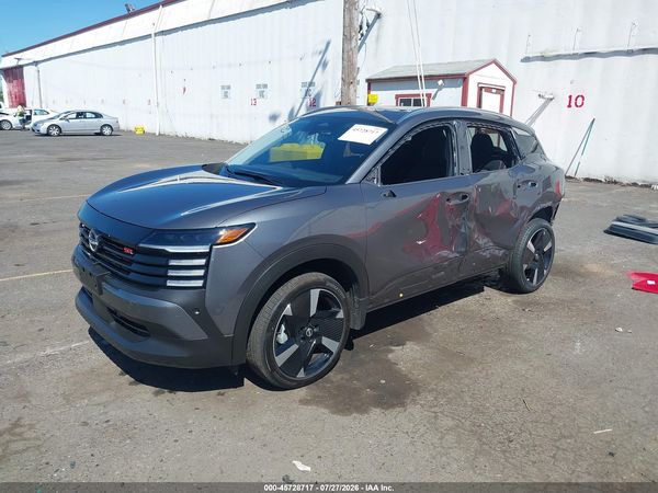 2025 NISSAN KICKS — I2