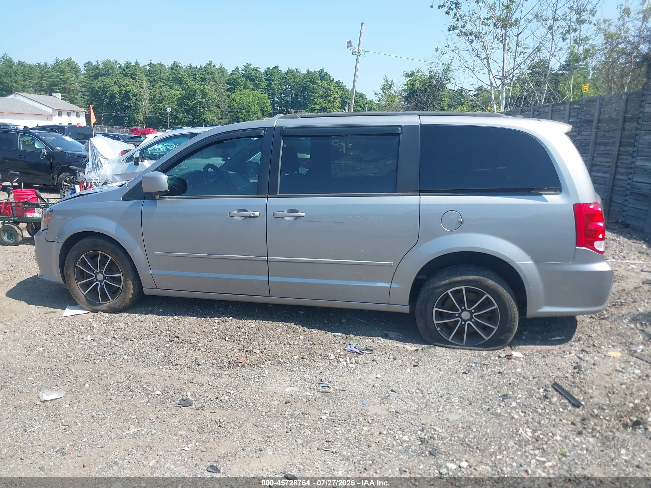 2016 DODGE GRAND CARAVAN R/T