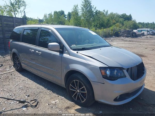 2016 DODGE GRAND CARAVAN R/T