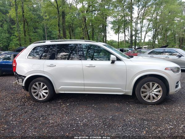 2016 VOLVO XC90 T6 MOMENTUM