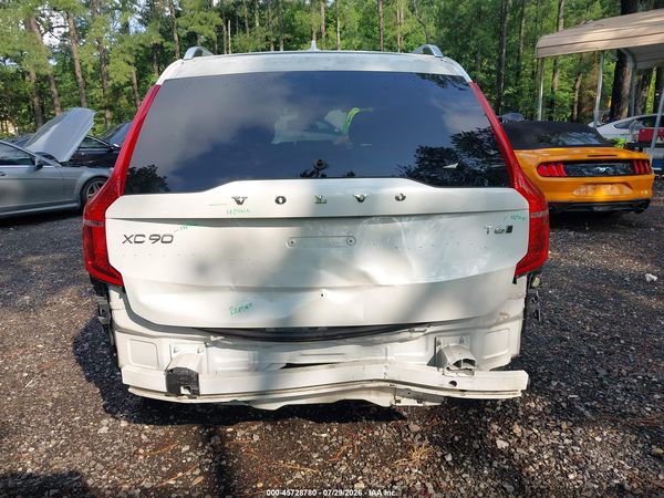 2016 VOLVO XC90 T6 MOMENTUM