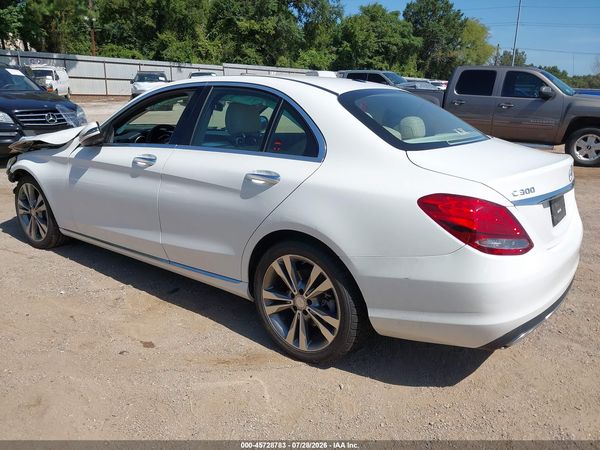 2016 MERCEDES-BENZ C 300 C300