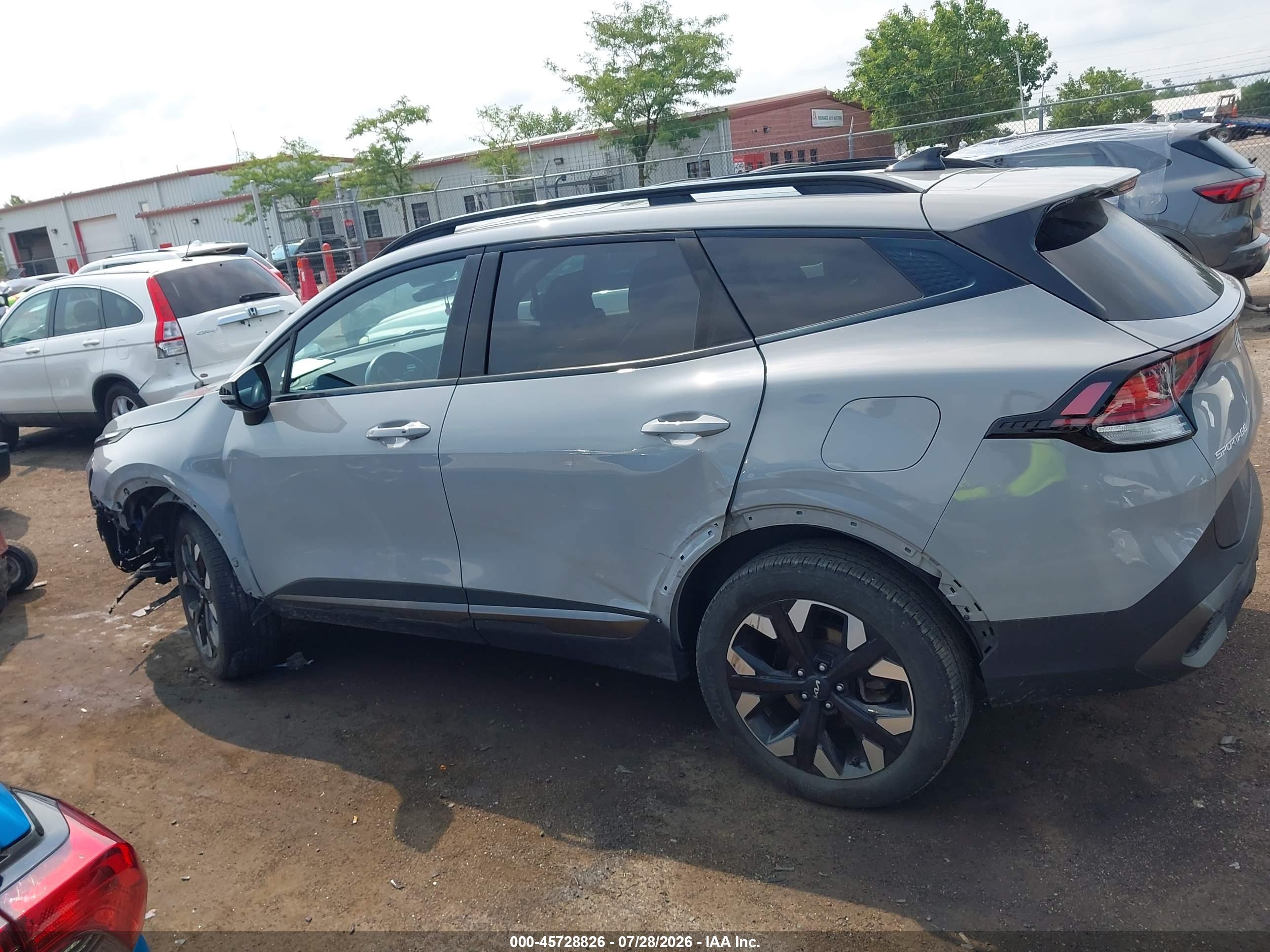 2023 KIA SPORTAGE X-LINE