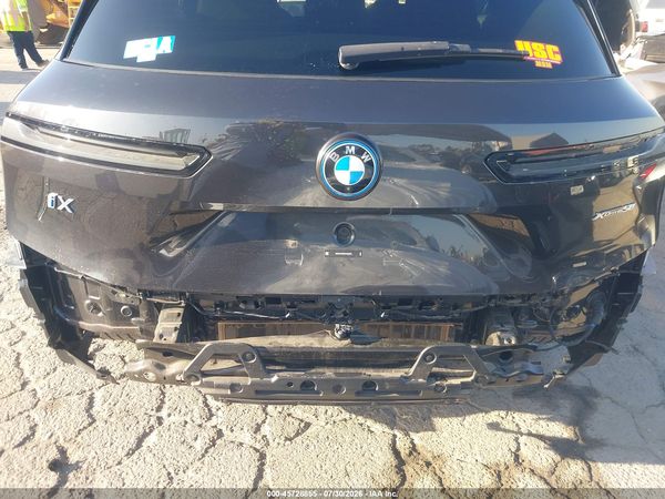 2025 BMW IX XDRIVE50