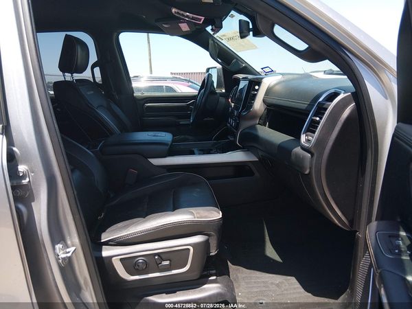 2019 RAM 1500 LARAMIE  4X2 6'4 BOX