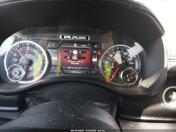 2019 RAM 1500 LARAMIE  4X2 6'4 BOX